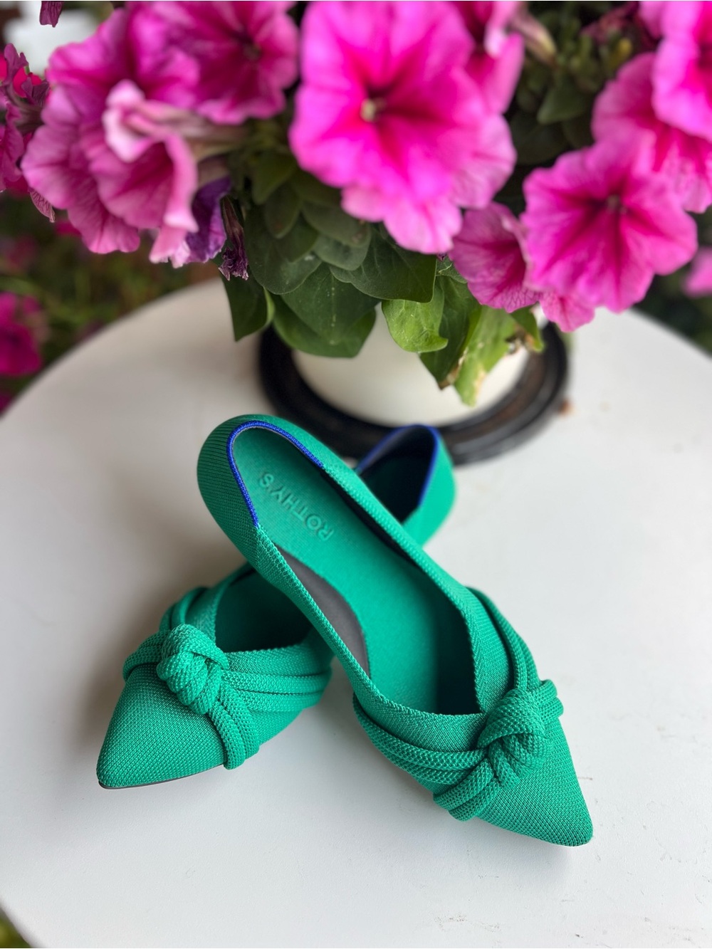 Rothy's The Knot Point II 
Flats in Emerald Green Size 8